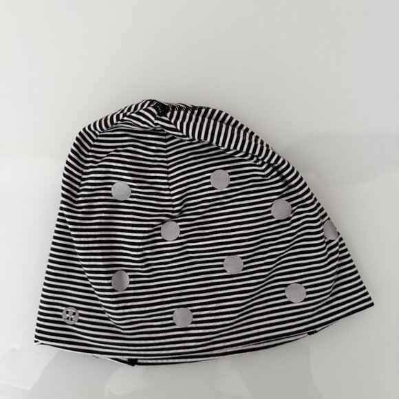 Lululemon hat - Picture 4 of 7